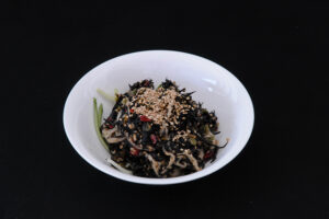 Salade d'algues Hijiki